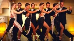 AR BUE Gala Tango dancers.jpg (43357 bytes)