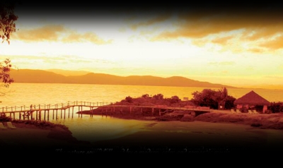 !!!BRA FLN PONTA DOS GANCHOS Island sunset.jpg (57196 bytes)