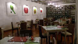 !!!CHI WR Casa Silva Restaurant.jpg (43927 bytes)